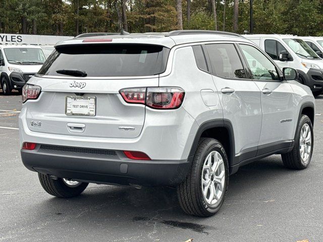 2025 Jeep Compass Latitude