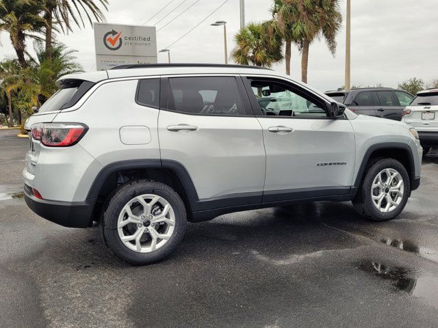 2025 Jeep Compass Latitude