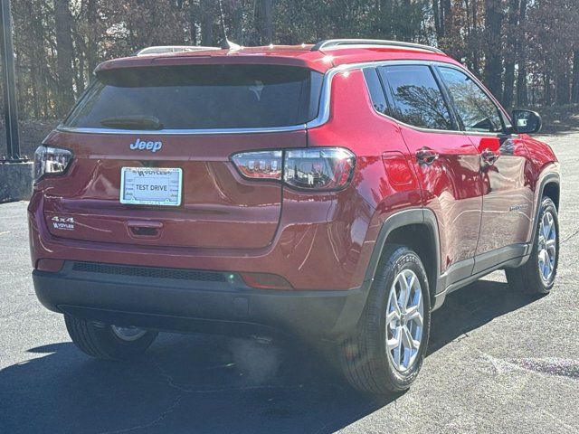 2025 Jeep Compass Latitude