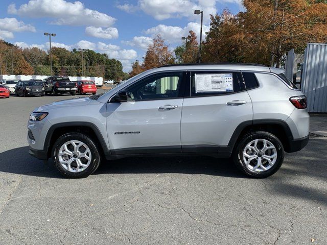 2025 Jeep Compass Latitude