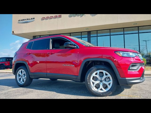 2025 Jeep Compass Latitude