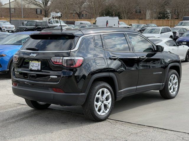 2025 Jeep Compass Latitude