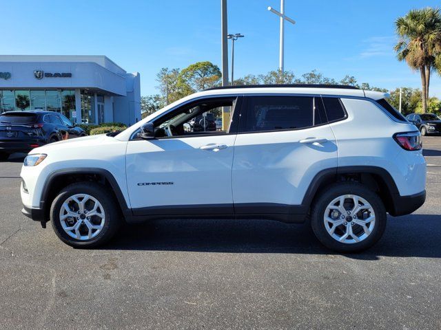 2025 Jeep Compass Latitude