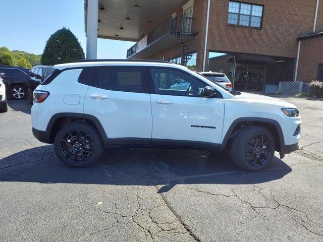 2025 Jeep Compass Latitude