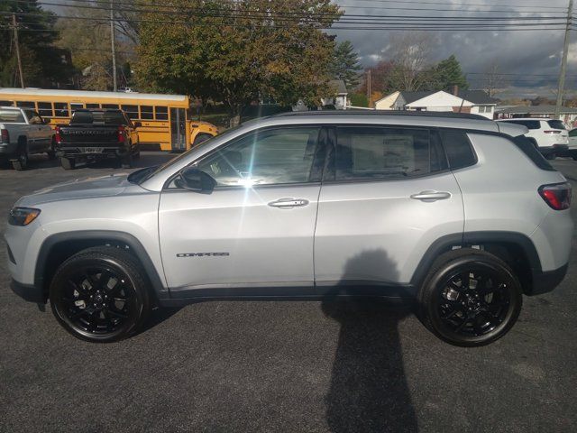 2025 Jeep Compass Latitude