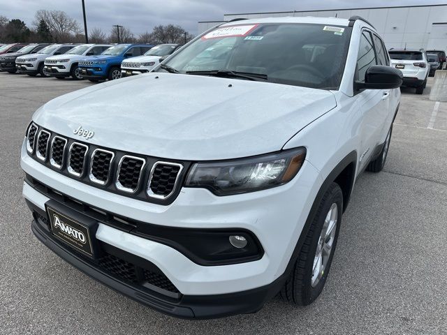 2025 Jeep Compass Latitude