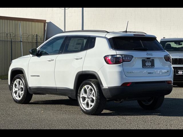 2025 Jeep Compass Latitude