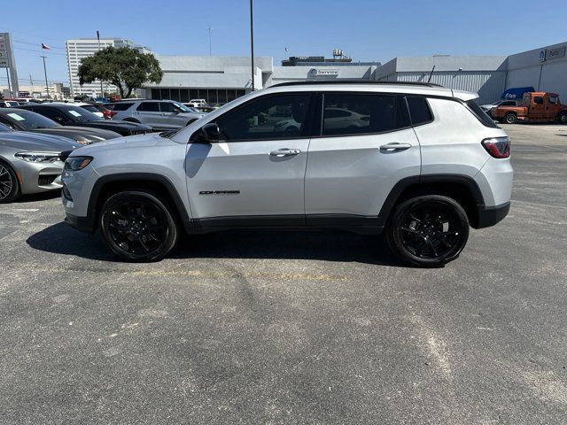 2025 Jeep Compass Latitude