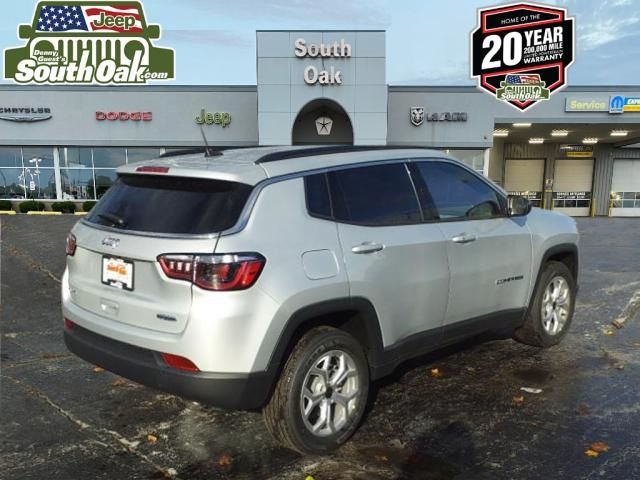 2025 Jeep Compass Latitude