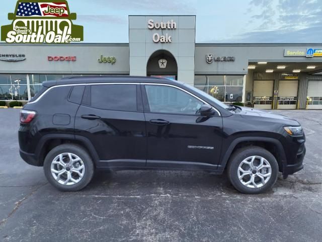 2025 Jeep Compass Latitude