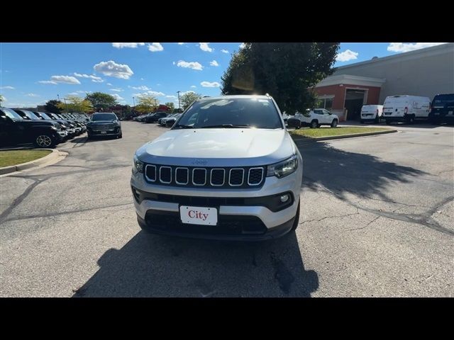 2025 Jeep Compass Latitude