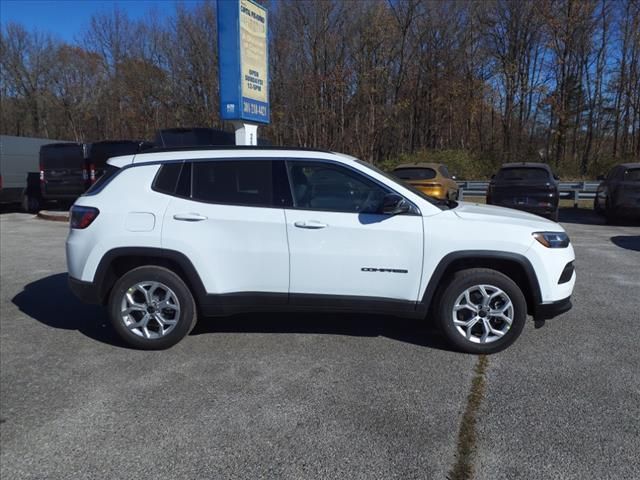 2025 Jeep Compass Latitude