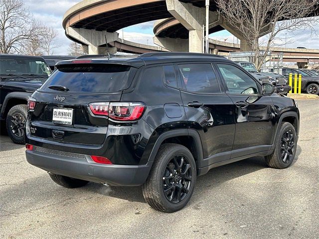 2025 Jeep Compass Latitude