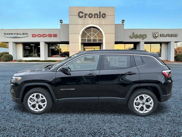 2025 Jeep Compass Latitude