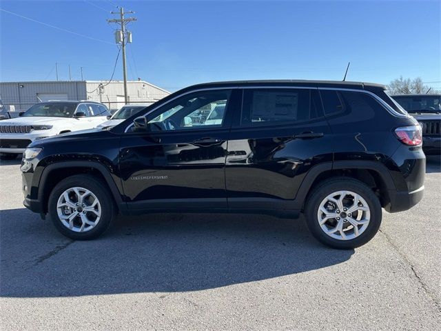 2025 Jeep Compass Sport