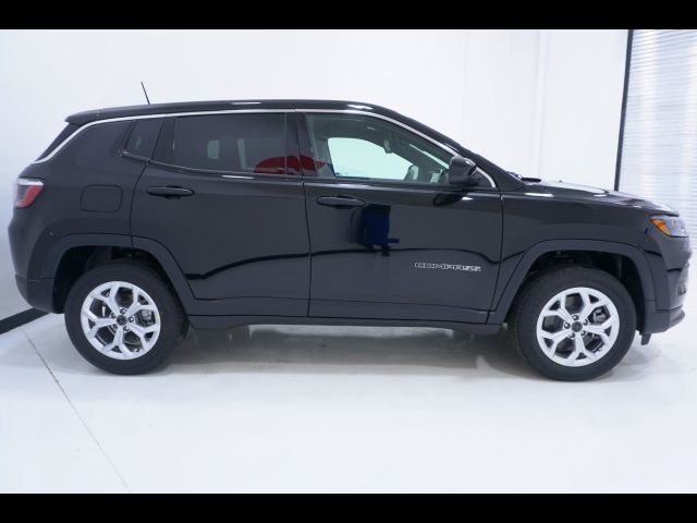 2025 Jeep Compass Sport