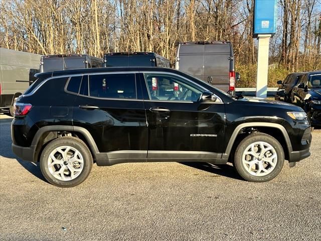 2025 Jeep Compass Sport