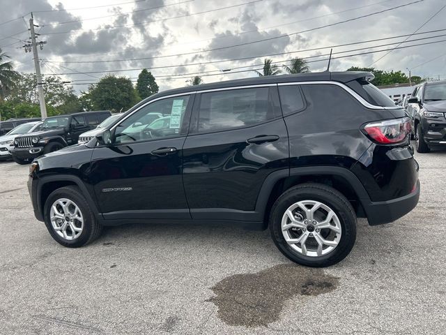 2025 Jeep Compass Sport