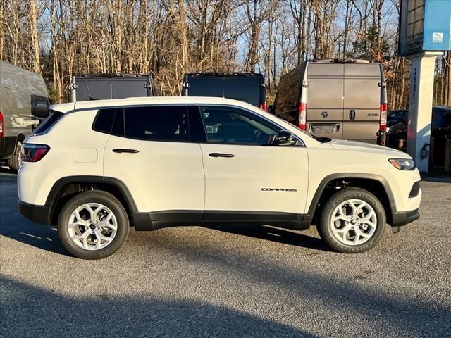 2025 Jeep Compass Sport