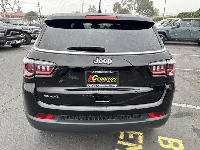 2025 Jeep Compass Sport