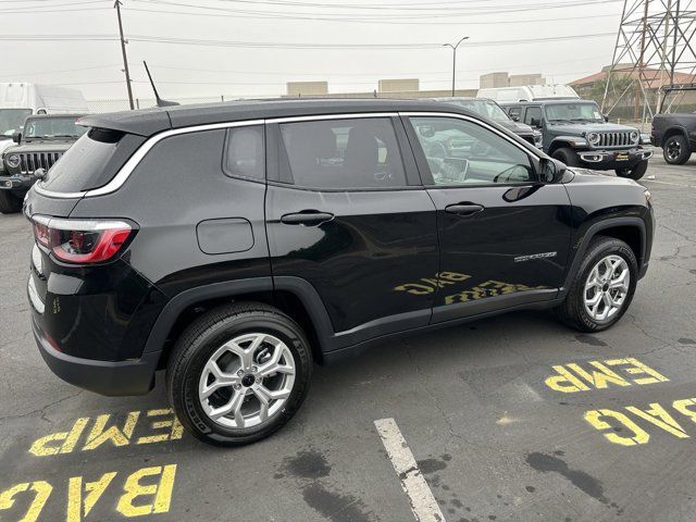 2025 Jeep Compass Sport