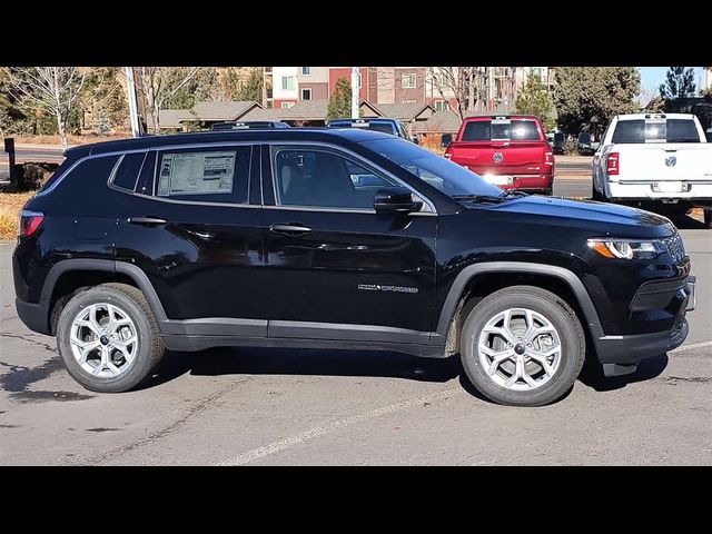 2025 Jeep Compass Sport