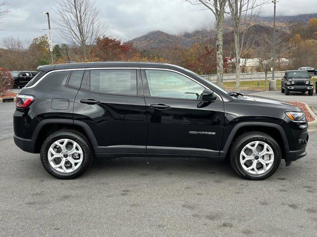 2025 Jeep Compass Sport