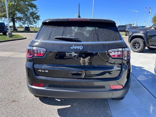 2025 Jeep Compass Sport