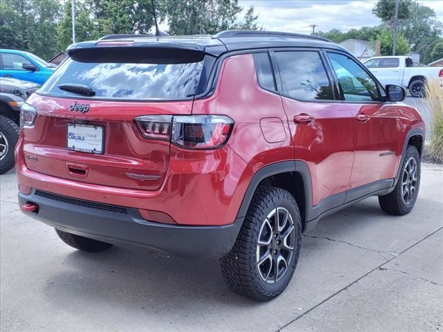 2025 Jeep Compass Trailhawk