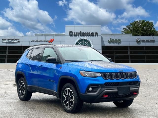 2025 Jeep Compass Trailhawk