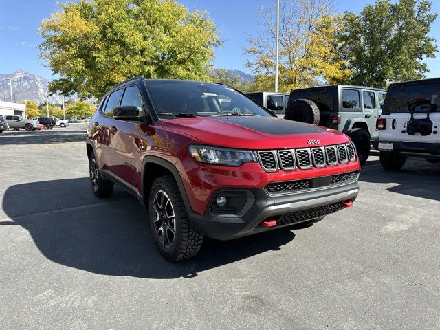 2025 Jeep Compass Trailhawk