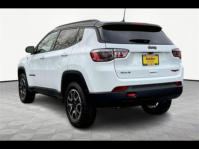 2025 Jeep Compass Trailhawk