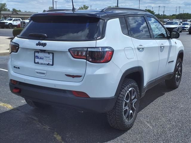 2025 Jeep Compass Trailhawk