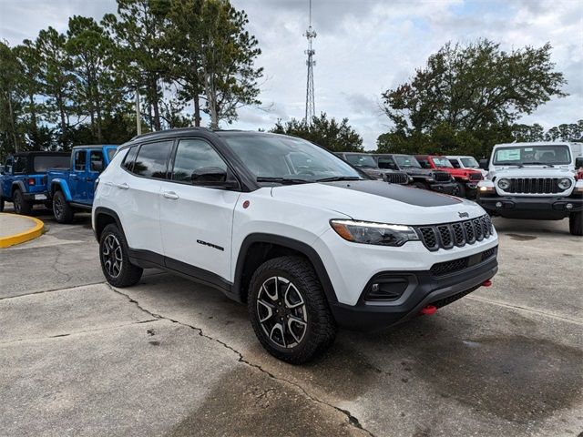 2025 Jeep Compass Trailhawk