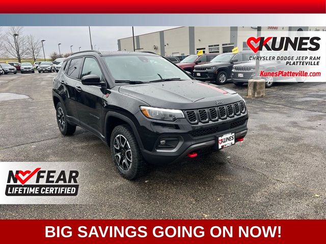 2025 Jeep Compass Trailhawk