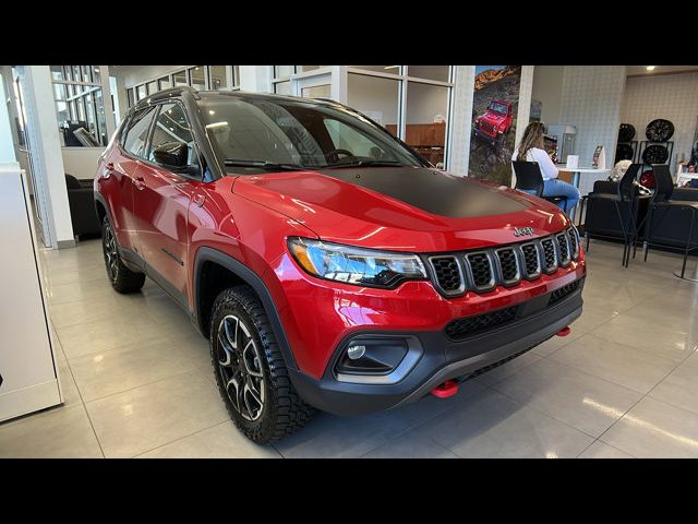 2025 Jeep Compass Trailhawk