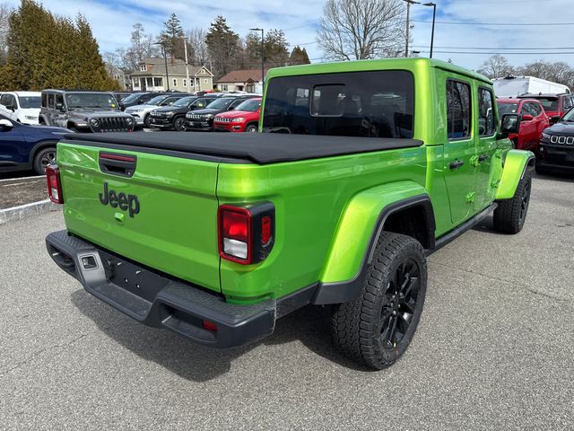2025 Jeep Gladiator Nighthawk