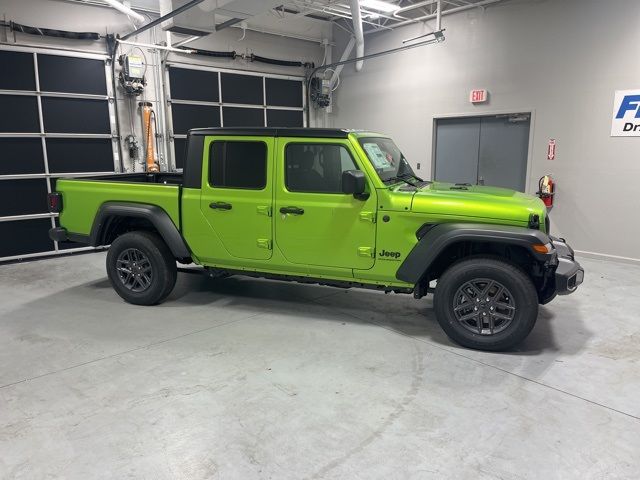 2025 Jeep Gladiator Sport S