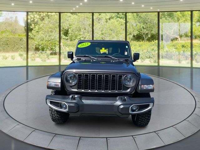 2025 Jeep Gladiator High Tide