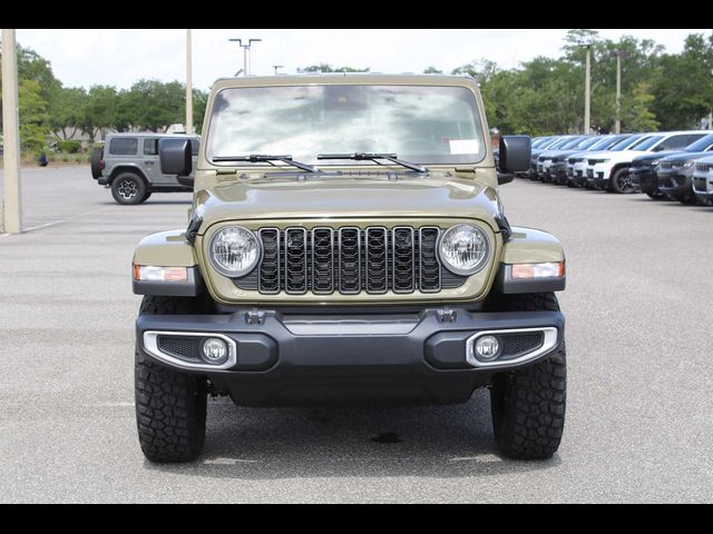 2025 Jeep Gladiator High Tide