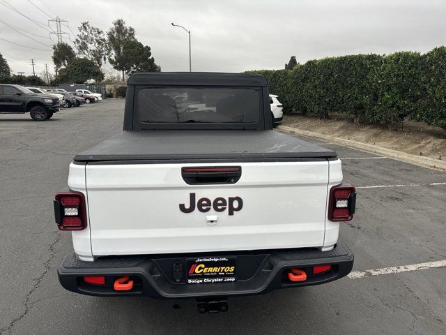 2025 Jeep Gladiator Mojave