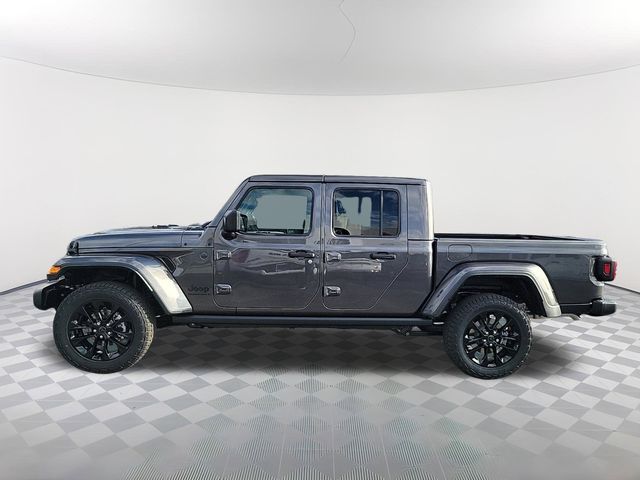 2025 Jeep Gladiator Nighthawk