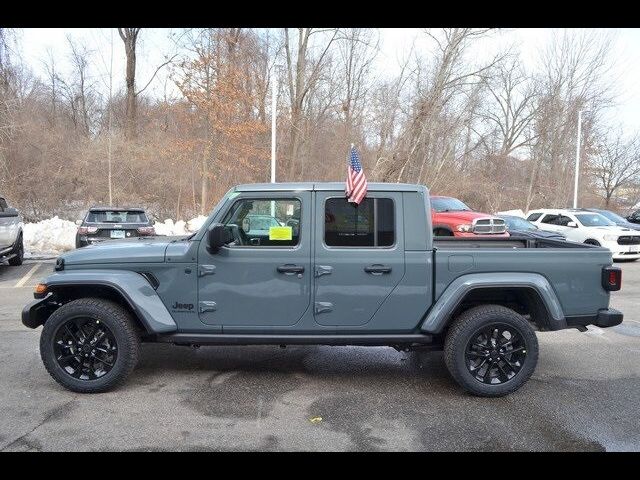 2025 Jeep Gladiator Nighthawk