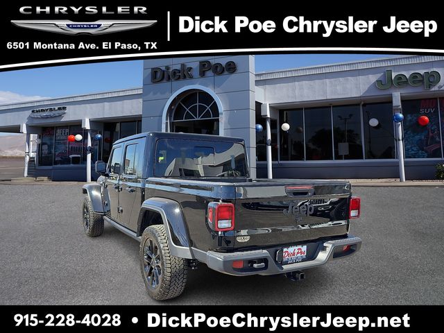 2025 Jeep Gladiator Nighthawk