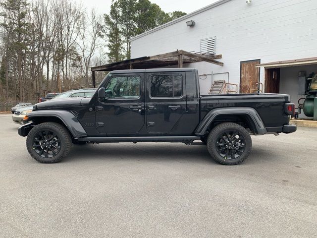 2025 Jeep Gladiator Nighthawk