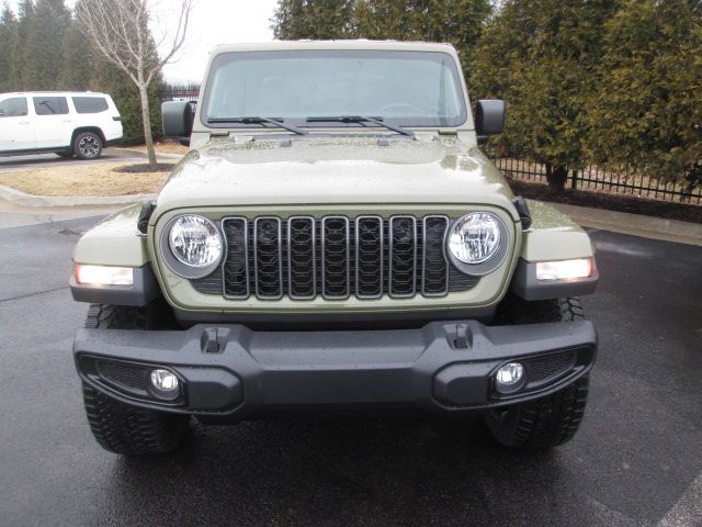 2025 Jeep Gladiator Nighthawk