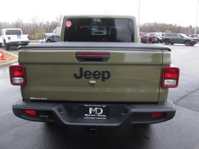 2025 Jeep Gladiator Nighthawk