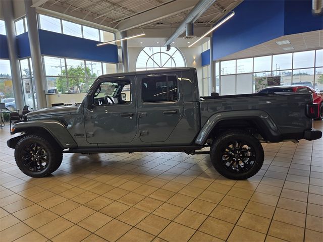 2025 Jeep Gladiator Nighthawk