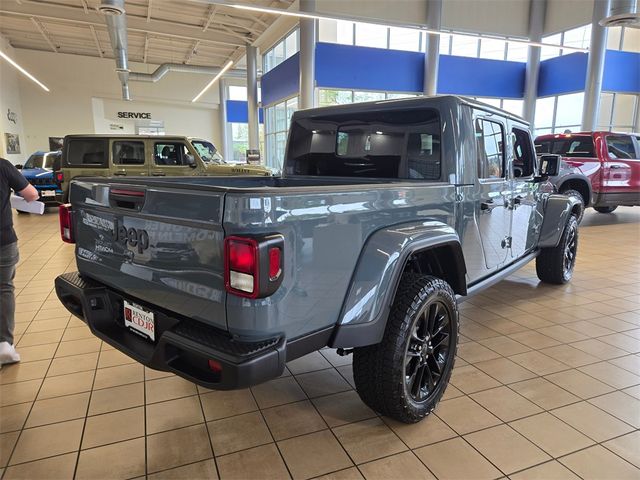 2025 Jeep Gladiator Nighthawk