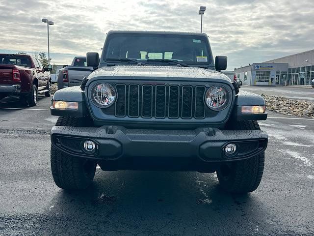 2025 Jeep Gladiator Nighthawk